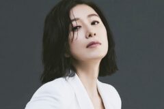 김희애
